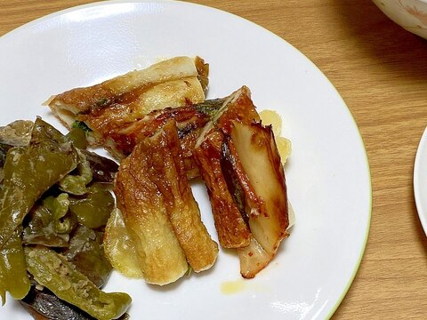 お庭の収穫で、大葉で2種の竹輪揚げ